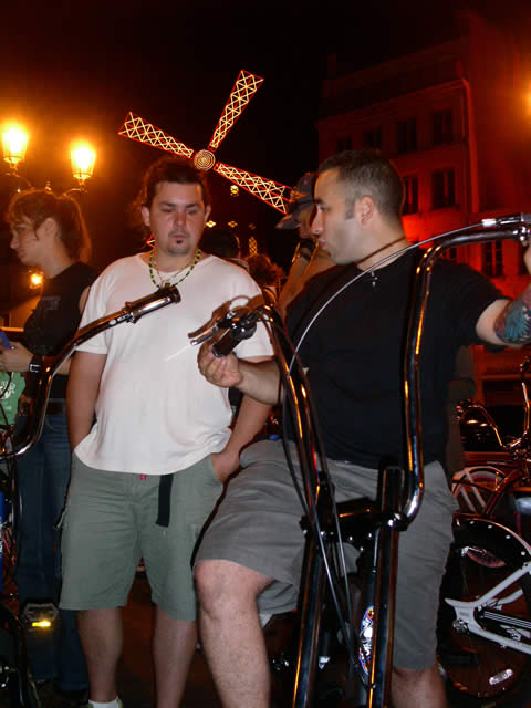 Night cruiser - Paris - 2 septembre 2005 - 18 sur 79
